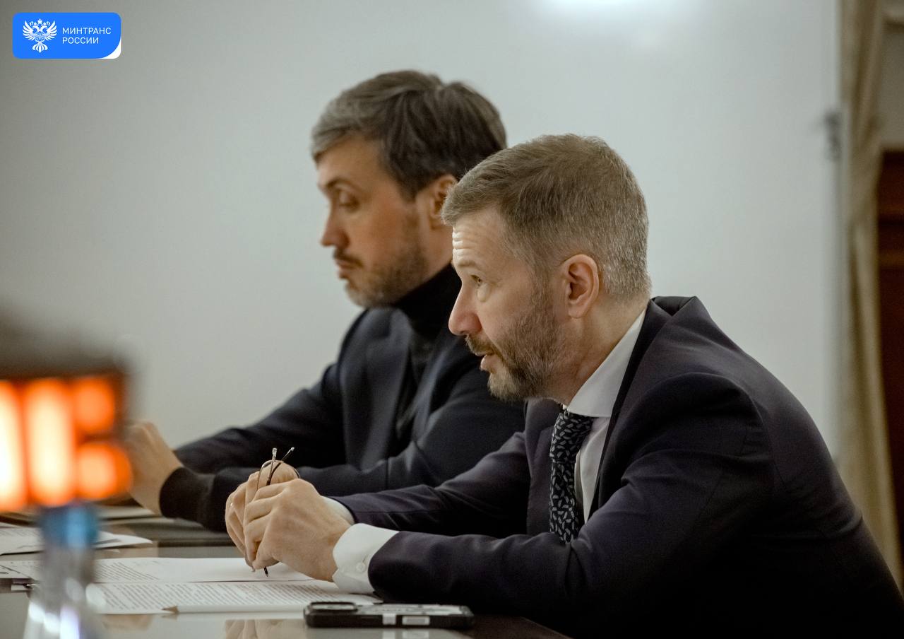 Марат Баширов: Как человек, который довольно часто бывает на Дальнем Востоке, я хорошо представляю, что такое авиалогистика для этого макрорегиона Марат Баширов: Как человек, который довольно часто бывает на Дальнем Востоке, я хорошо представляю, что такое авиалогистика для этого макрорегиона