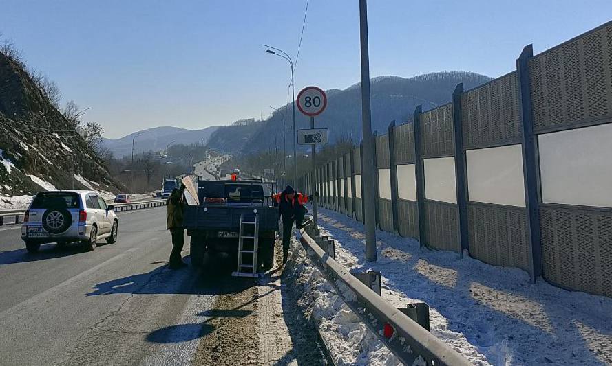 Бригады «СГТ» продолжают улучшать дорожную инфраструктуру Бригады «СГТ» продолжают улучшать дорожную инфраструктуру