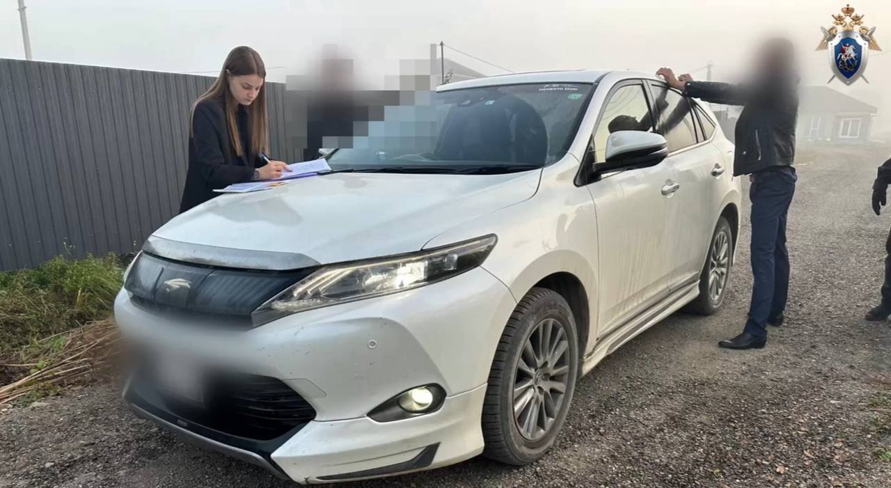 СКР Приморья завершено расследование уголовное дело в отношении бывшего сотрудника полиции из города Уссурийска, обвиняемого в мошенничестве и подделке документа