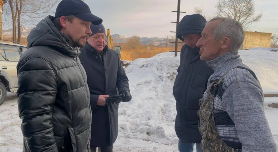 � ����������� ����������� ����������� ������ �� 3 ������� �������������