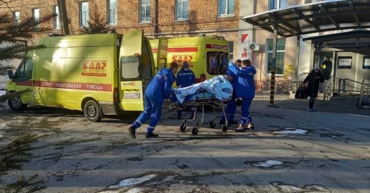 ����� 12 ������ ����� ������ ������ ������������ ��������� ������� �� ����� � 38-������ ������� � �������� �� ������ ���� � �������������� ������������