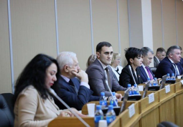 ��������� ��� � �������� ������ �������� 350 ����� �� �������� �������