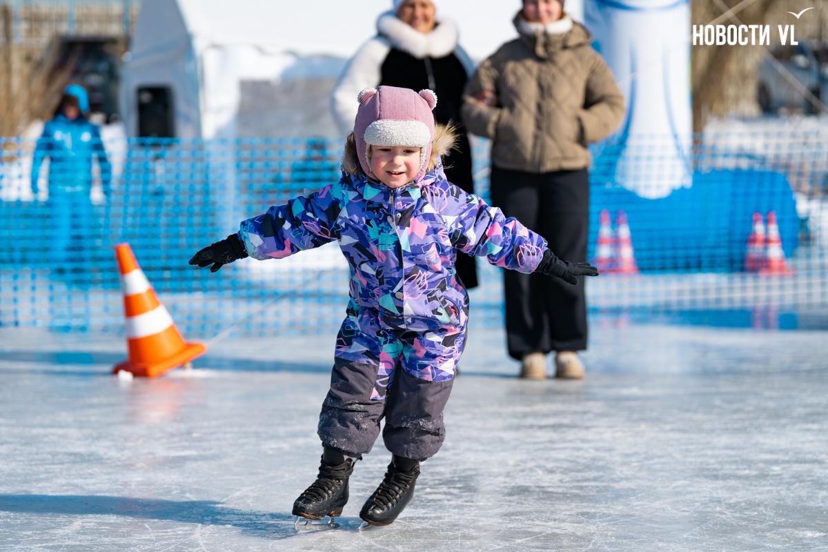 И скорость, и расслабленный бег: на озере Чан во Владивостоке прошли «Зимние старты на льду» И скорость, и расслабленный бег: на озере Чан во Владивостоке прошли «Зимние старты на льду»