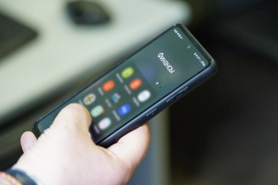 В Приморье пенсионерка лишилась 1,2 млн рублей, доверившись мошенникам