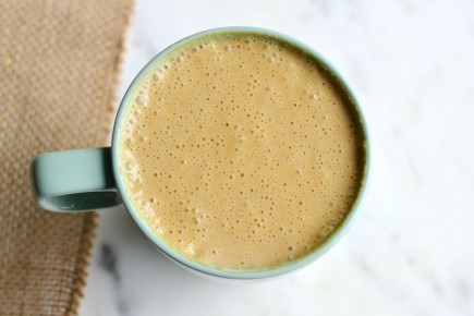 Кофе с вареной сгущёнкой: незабываемая традиция и секрет домашнего уюта