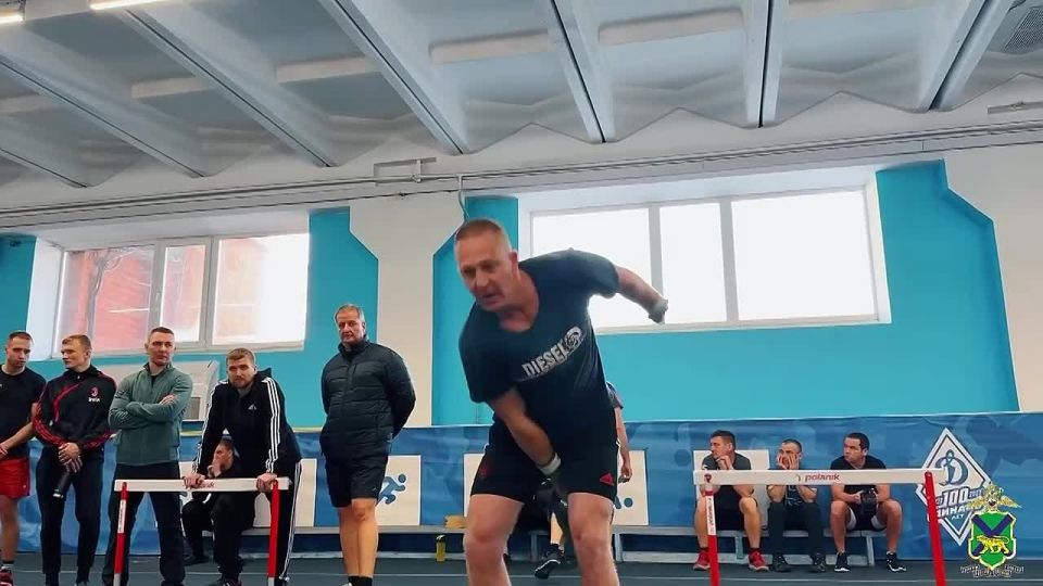 Команда УМВД Приморья стала призёром Чемпионата «Динамо» по гиревому спорту