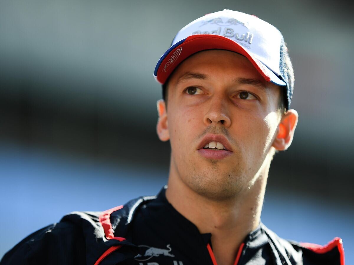 Квят уступает интеллекту: борьба человека и машины на фоне автомагнитов