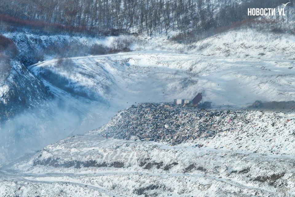 Пожар на полигоне ТБО во Владивостоке ликвидирован