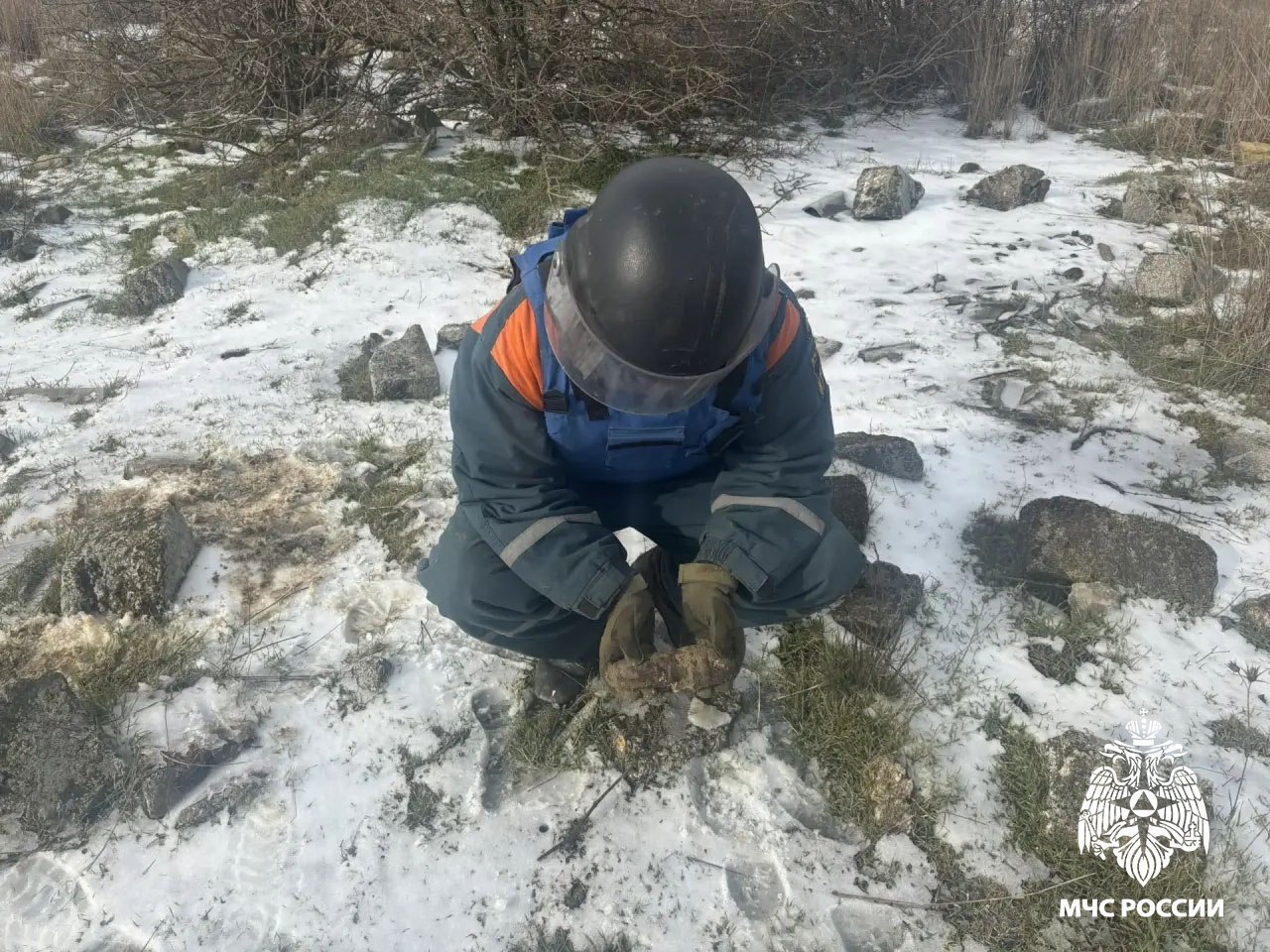В Керчи и Ленинском районе обезвредили взрывоопасные находки времён Великой Отечественной войны В Керчи и Ленинском районе обезвредили взрывоопасные находки времён Великой Отечественной войны