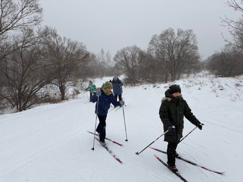 Активные выходные в Дальнереченске: лыжи, коньки и хоккей за здоровый дух!