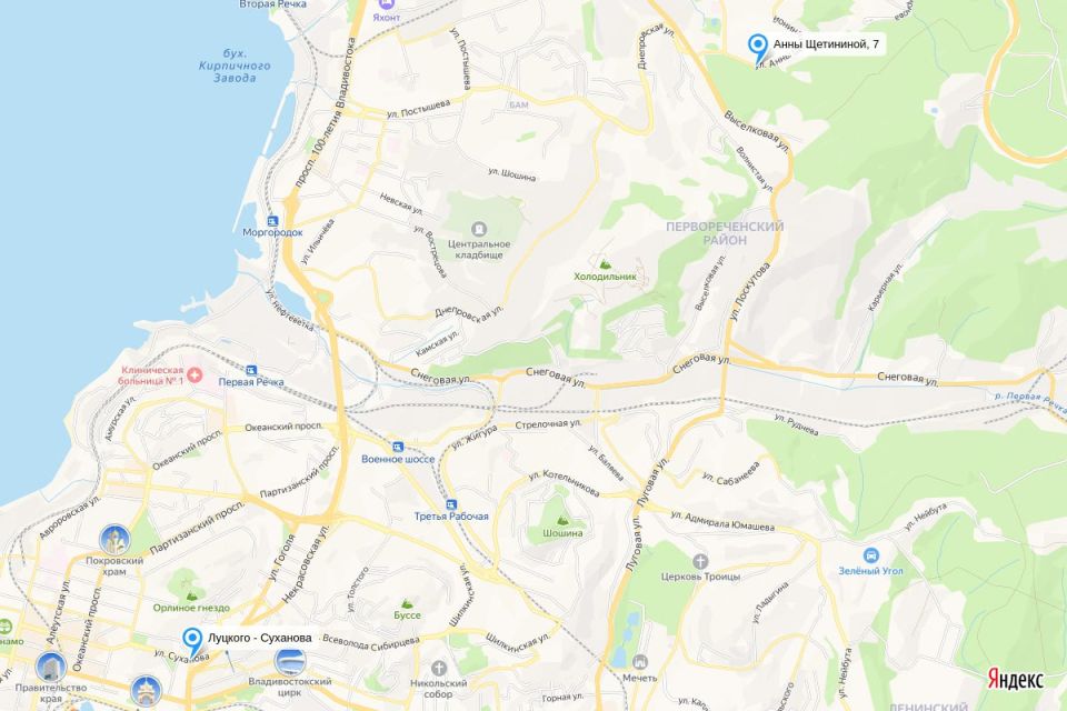 На двух участках дорог Владивостока перенастроили работу светофоров