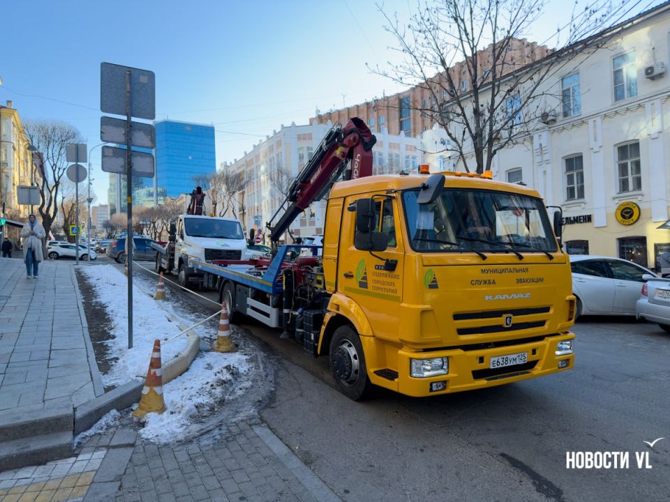 Количество городских эвакуаторов во Владивостоке увеличат до шести