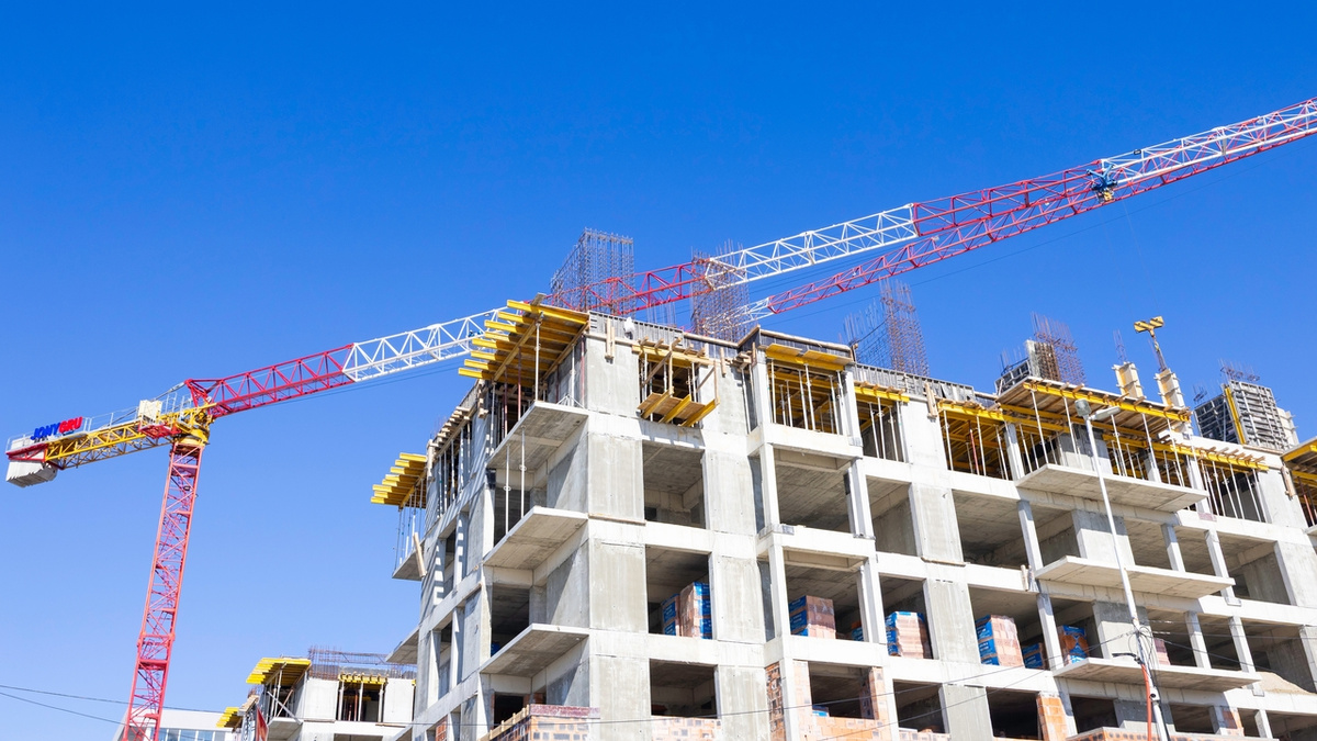 Неприятные последствия для новостроек: расторжения и финансовые риски