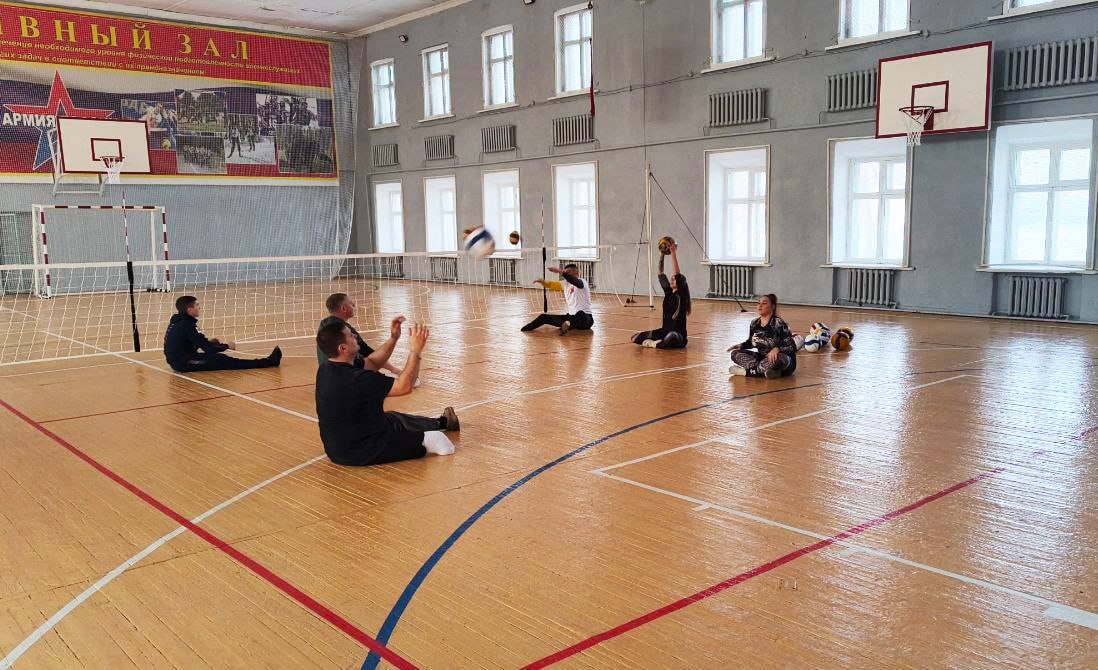 Участник СВО, дважды кавалер ордена Мужества Евгений Кучеров из Уссурийска достойно выступил на чемпионате Вооружённых Сил РФ по лыжным гонкам в посёлке Токсово Ленинградской области Участник СВО, дважды кавалер ордена Мужества Евгений Кучеров из Уссурийска достойно выступил на чемпионате Вооружённых Сил РФ по лыжным гонкам в посёлке Токсово Ленинградской области