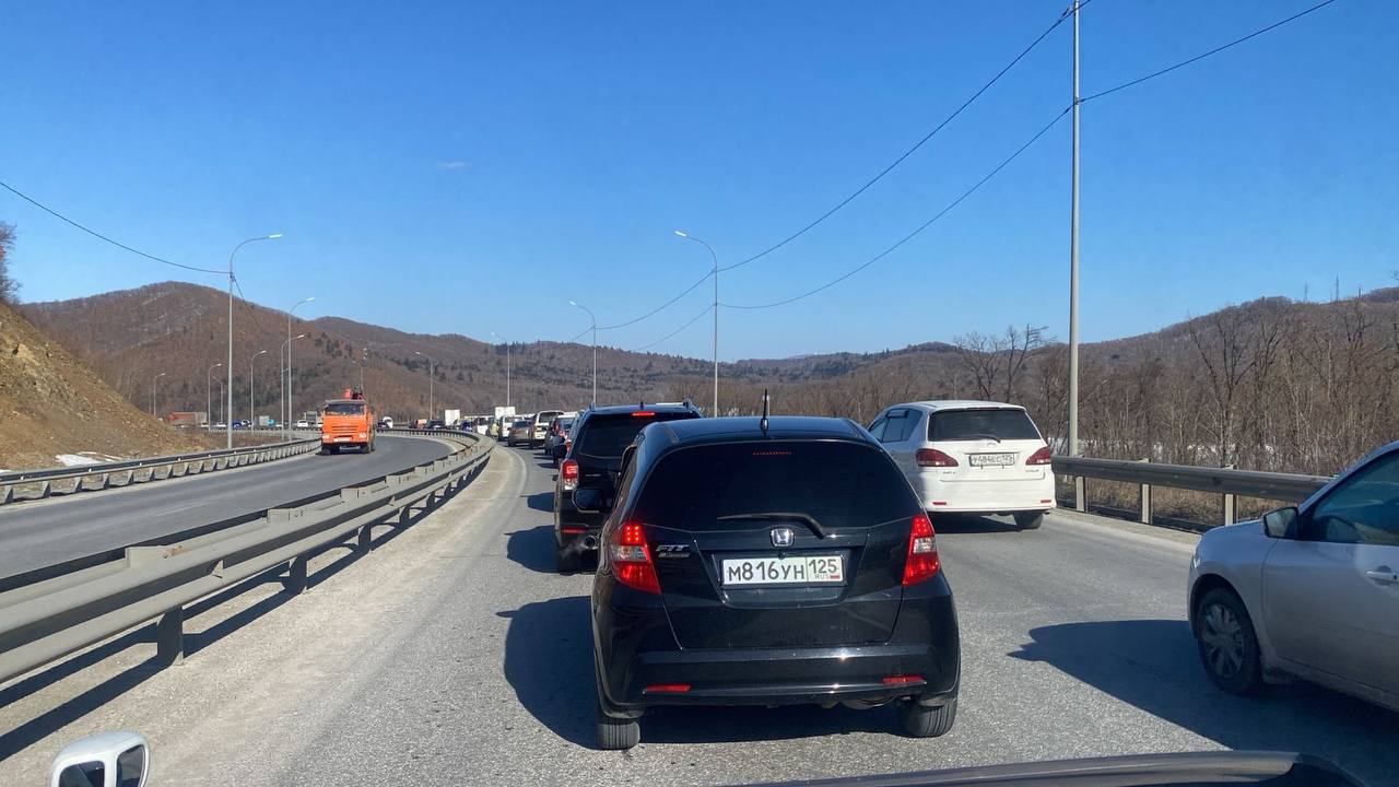 Выезд из города практически заблокирован