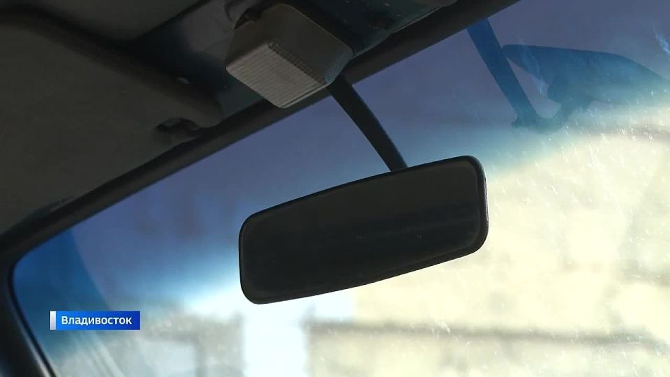 Дума Владивостока передала бойцам СВО грузовик и подарки ко Дню защитника Отечества