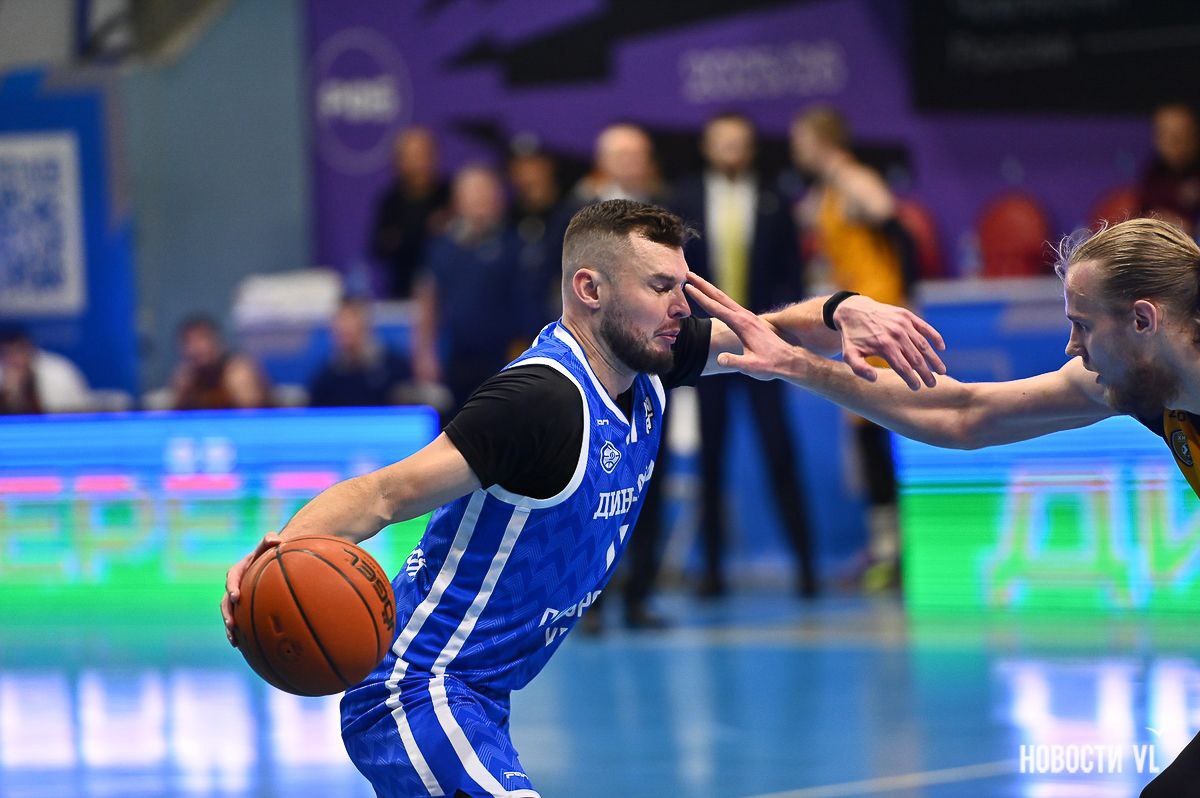 Подмосковные «Химки» взяли реванш, победив приморское «Динамо» во Владивостоке Подмосковные «Химки» взяли реванш, победив приморское «Динамо» во Владивостоке