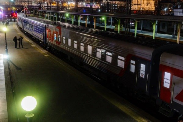 Электрички Владивостока перевезли 300 тысяч человек с начала года