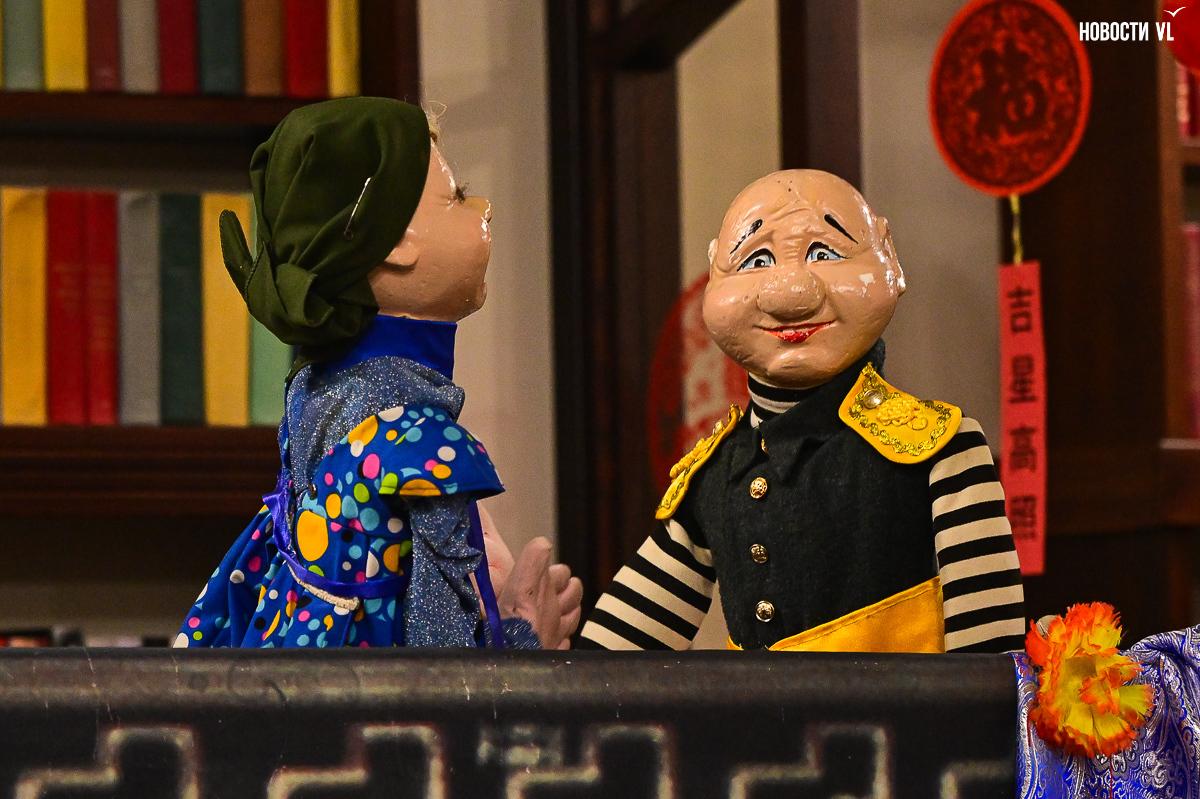 Кукольный спектакль, чаепитие и лекции: в библиотеке № 10 во Владивостоке отметили Китайский Новый год Кукольный спектакль, чаепитие и лекции: в библиотеке № 10 во Владивостоке отметили Китайский Новый год
