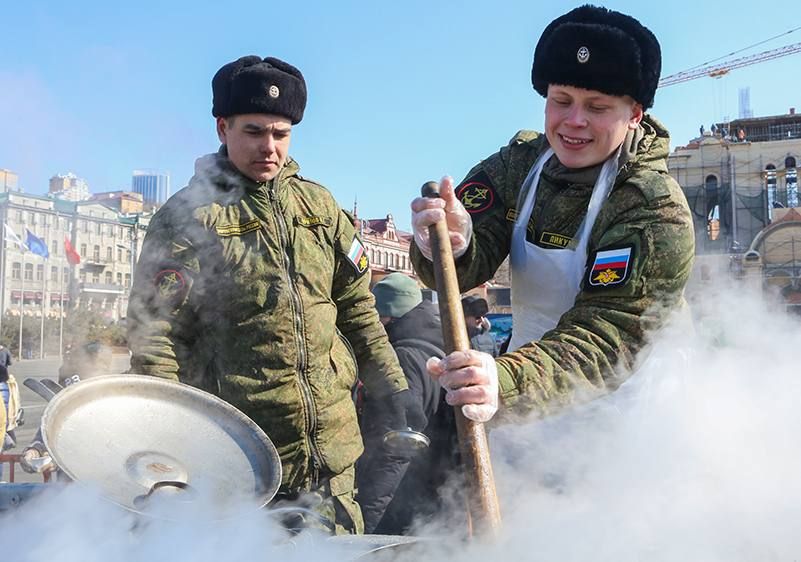 Во Владивостоке сегодня отпразднуют День защитника Отечества