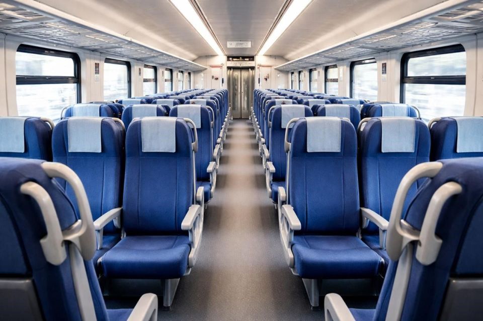 � ������ ���� ����������� ������ ������������ ��������� ����� 300 ����� ������� � ��� �� 21% ������, ��� ����� �����