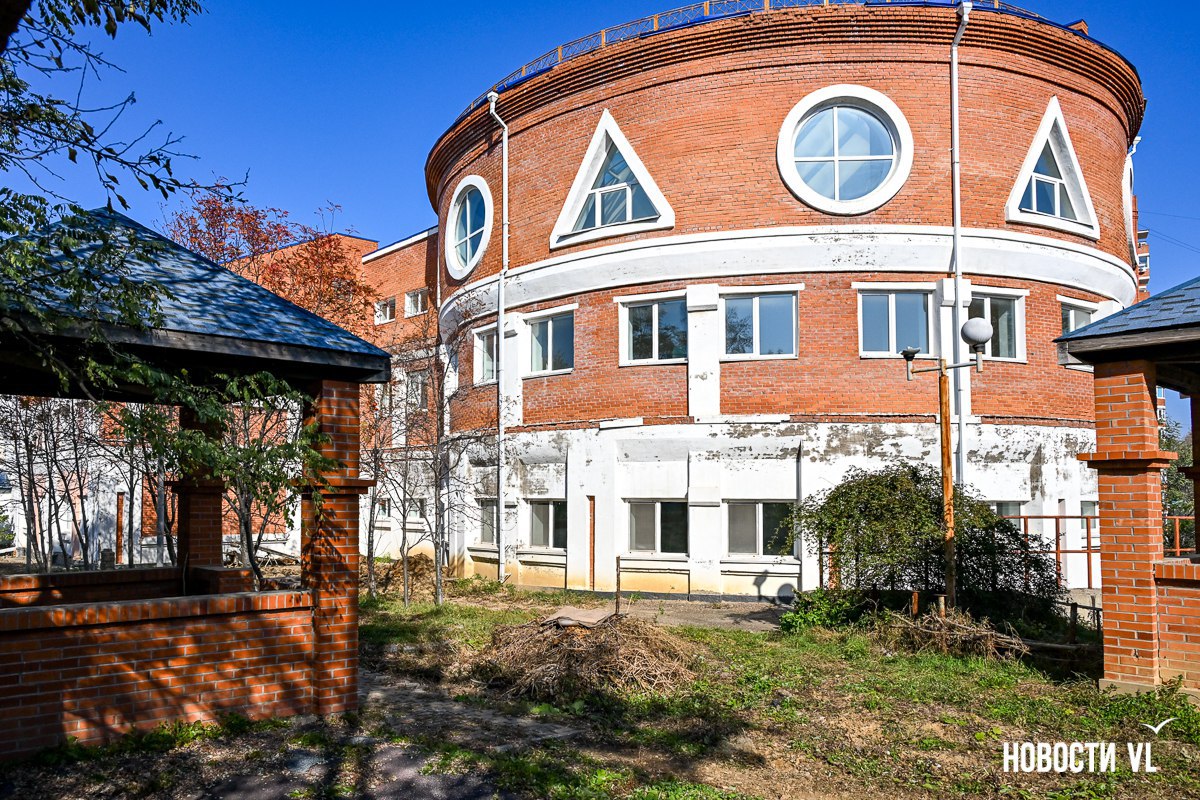 Реабилитационный центр для детей на Седанке планируют отремонтировать и перепрофилировать до конца года Реабилитационный центр для детей на Седанке планируют отремонтировать и перепрофилировать до конца года