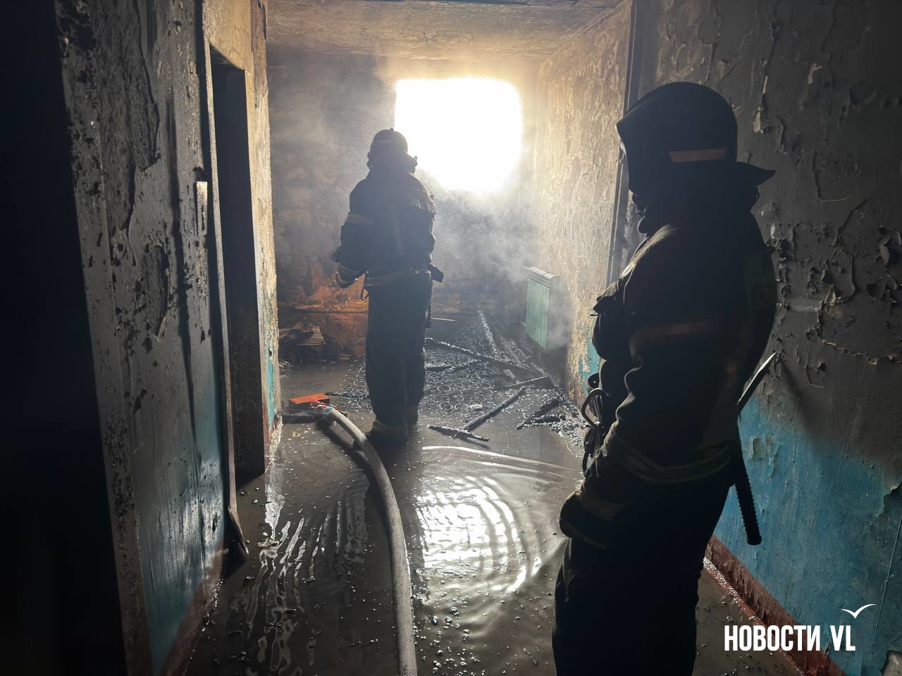 В доме на Надибаидзе, 26 произошёл пожар В доме на Надибаидзе, 26 произошёл пожар