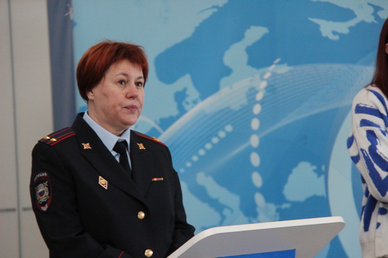 Управление по вопросам миграции УМВД Приморья провело семинар для иностранных студентов ДВФУ Управление по вопросам миграции УМВД Приморья провело семинар для иностранных студентов ДВФУ