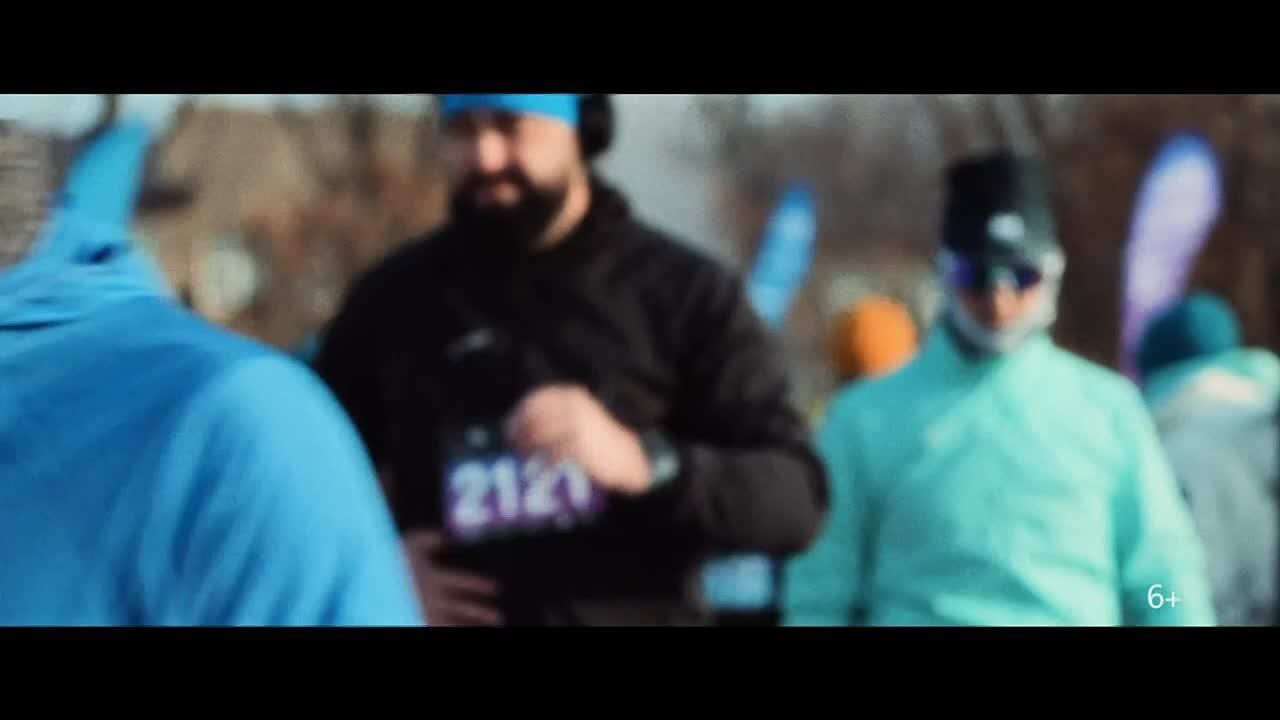 В Приморье этой зимой прошёл международный ледовый полумарафон HONOR Vladivostok Ice Run – забег по замёрзшей акватории Японского моря