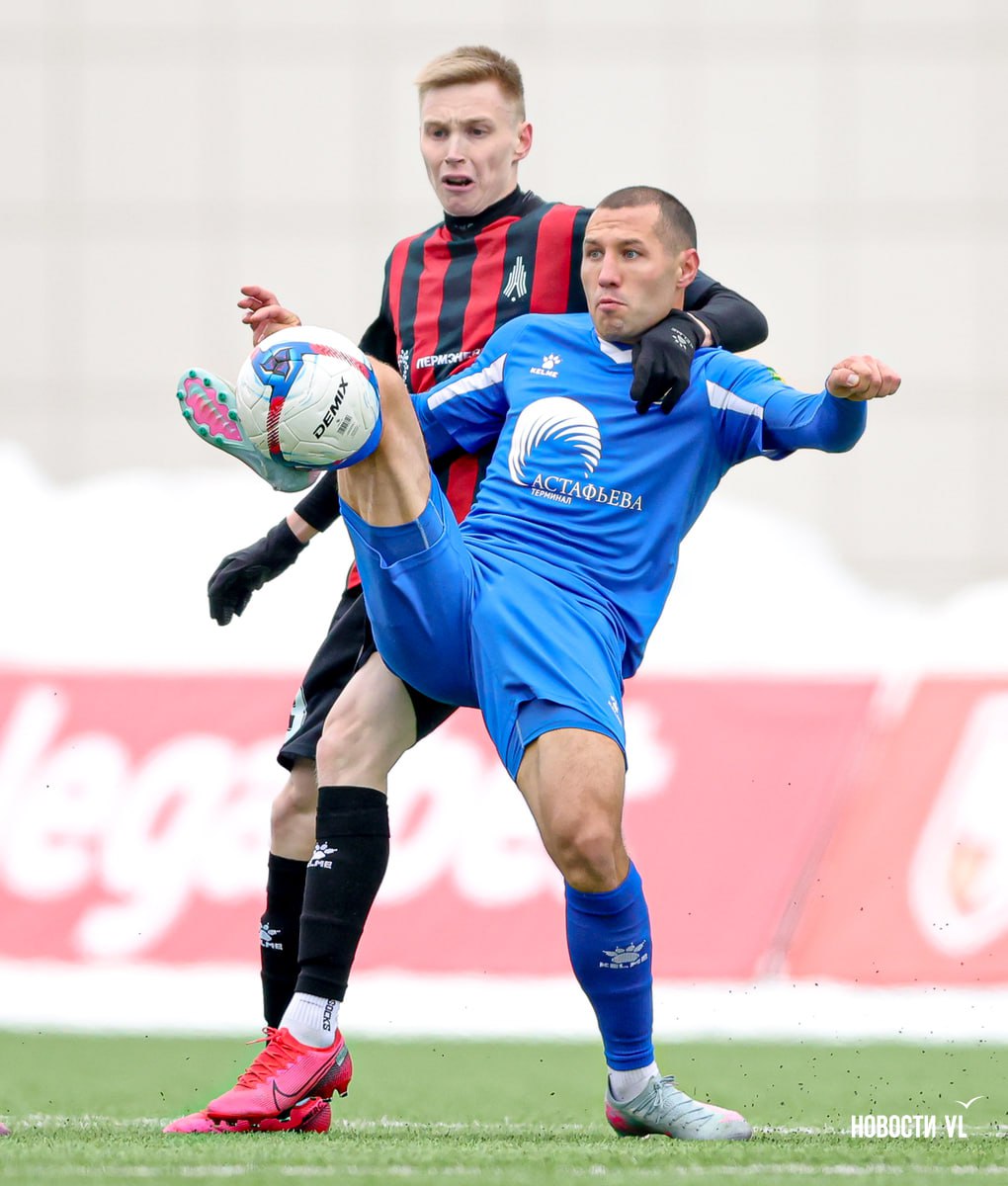 ФК «Динамо-Владивосток» открыл футбольный сезон ничьей с «Амкаром» на нейтральном поле ФК «Динамо-Владивосток» открыл футбольный сезон ничьей с «Амкаром» на нейтральном поле