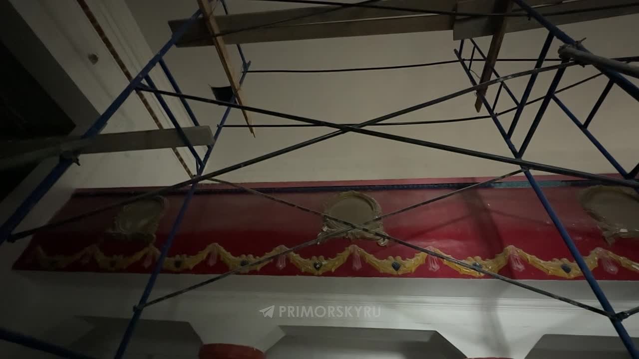 Продолжается капитальный ремонт Дома культуры шахты «Амурская» в Артёме