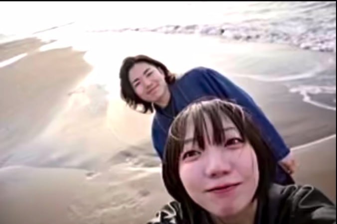 В августе приморцы закинули в море письмо в бутылке, а в феврале его обнаружили в Японии В августе приморцы закинули в море письмо в бутылке, а в феврале его обнаружили в Японии