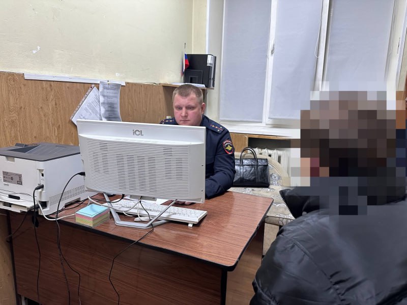 Во Владивостоке полицейские разыскали вандалов, повредивших «умную» остановку Во Владивостоке полицейские разыскали вандалов, повредивших «умную» остановку