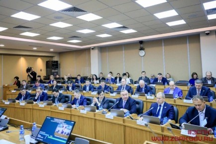 На февральской сессии Законодательного собрания Приморского края народные избранники рассмотрели 41 вопрос