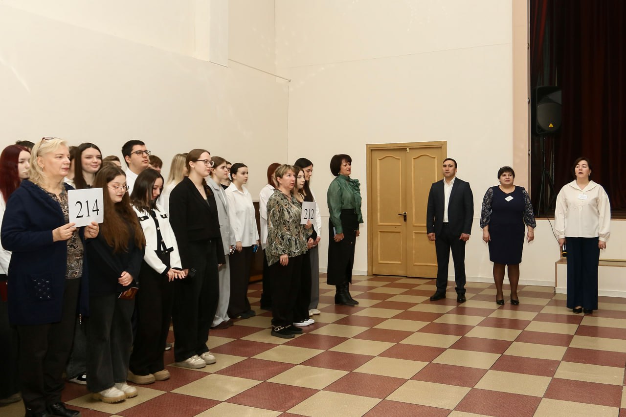 В Находке стартовали пробные экзамены для одиннадцатиклассников В Находке стартовали пробные экзамены для одиннадцатиклассников