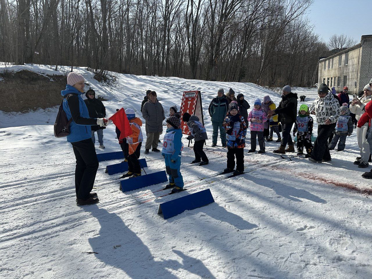 «Лыжня дошколят Приморья» – юные спортсмены вышли на старт «Лыжня дошколят Приморья» – юные спортсмены вышли на старт