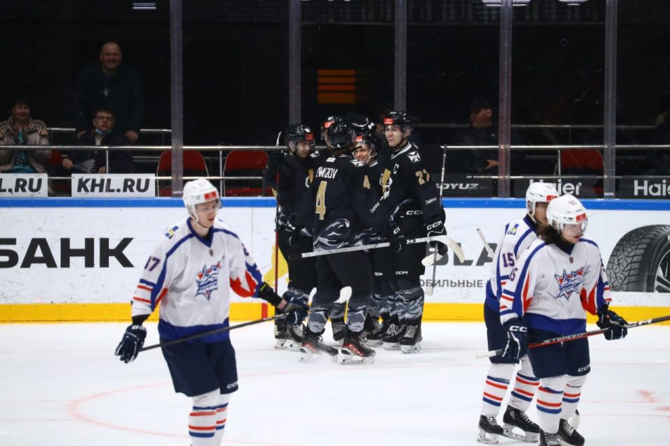 Приморский «Тайфун» стал победителем «Серебряного» дивизиона Западной конференции МХЛ