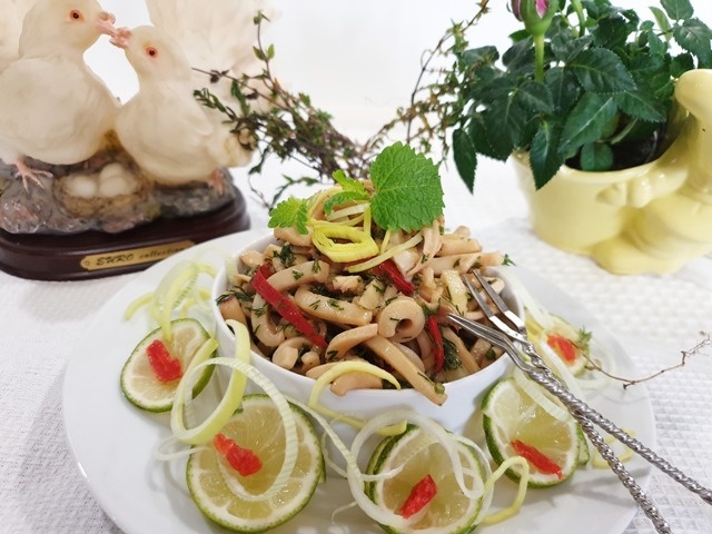 Невероятные маринованные кальмары: закуска за считанные минуты