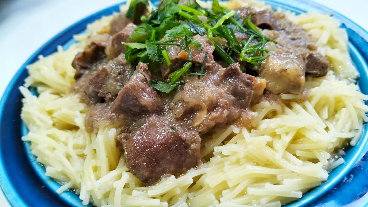 Секреты идеальной подливы: насыщенный вкус сердца и лука