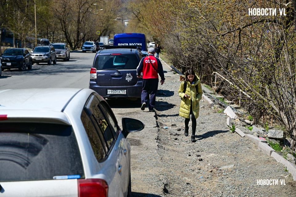 ������ ����� ������� �������� �� �������� ������ � ������������ ������� ����� ��������� ����� � ���������� �����������