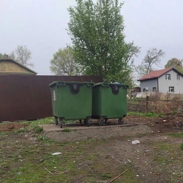 Администрация Уссурийска нашла недочеты в работе УК у мусорных баков