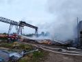 Прокуратура взяла на контроль установление обстоятельств пожара на пилораме в Лесозаводске