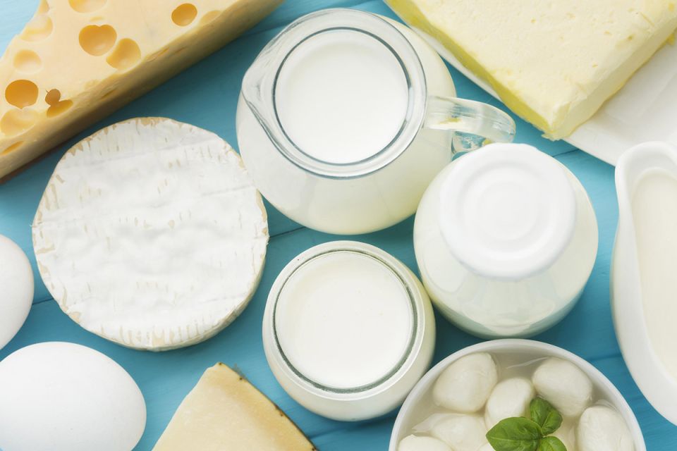 Молочные продукты и здоровье суставов: что говорит реабилитолог