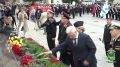 Сотни свечей в память о миллиионах жизней