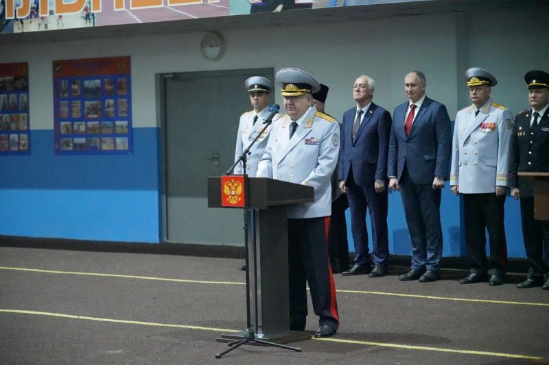 Владимир Кубышко принял участие в церемонии вручения дипломов выпускникам Владивостокского филиала ДВЮИ МВД России Владимир Кубышко принял участие в церемонии вручения дипломов выпускникам Владивостокского филиала ДВЮИ МВД России