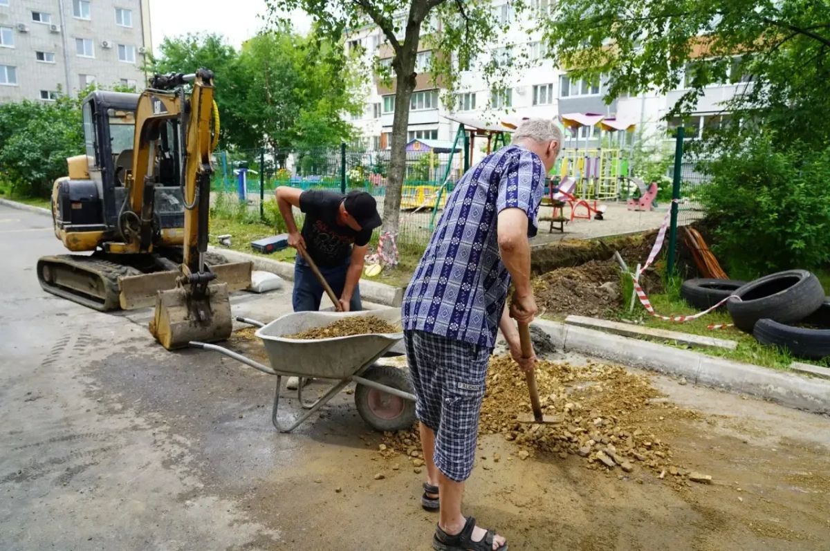 ТОС «Воровского» приступил к благоустройству придомовой территории ТОС «Воровского» приступил к благоустройству придомовой территории