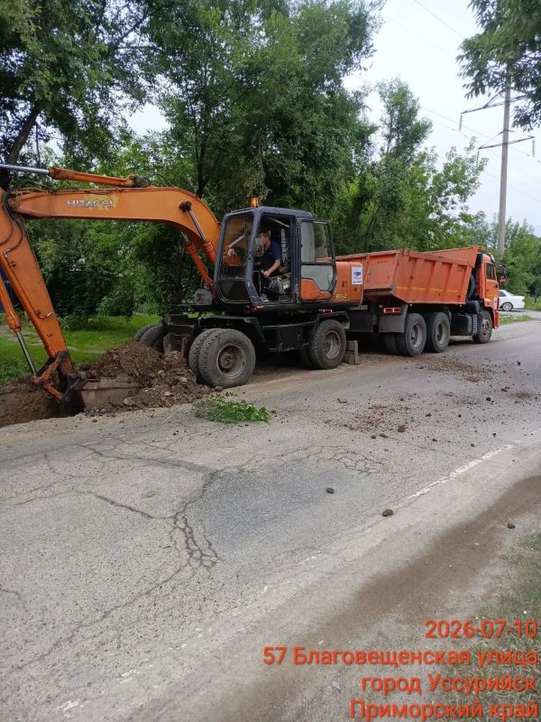 Чистота города: дорожную инфраструктуру приводят в порядок Чистота города: дорожную инфраструктуру приводят в порядок