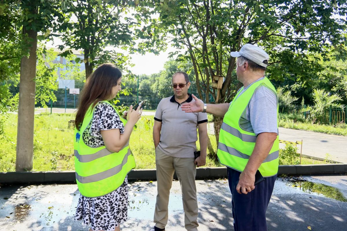 Благоустройство школьных дворов продолжается в Находке
