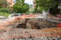 Во Владивостоке делают новую дорогу и тротуары к библиотеке и детскому научному центру на улице Алеутской