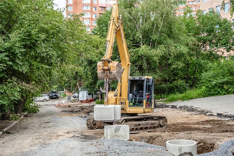 Во Владивостоке начался ремонт ещё одного участка улицы Алеутской